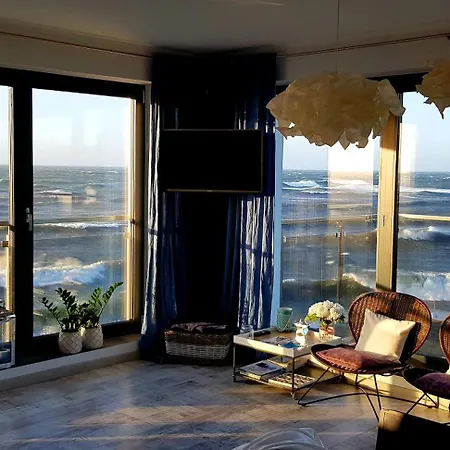 Morski Przy Latarni Apartamento Darlowko