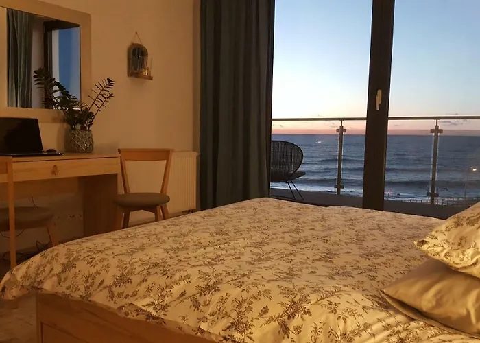 Morski Przy Latarni * 달로브코