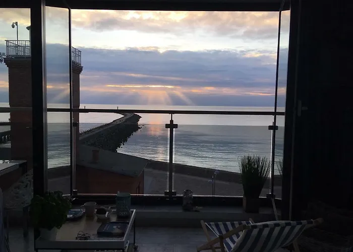 Apartamento Morski Przy Latarni Darlowko